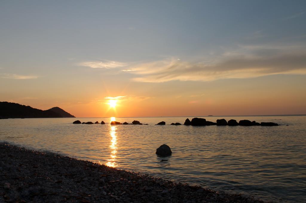 Appartamento Ponticello By Helloelba Portoferraio Buitenkant foto